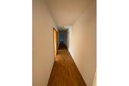 3 Zimmer Wohnung - 900,00&nbsp;EUR Kaltmiete, ca.&nbsp; 83,00&nbsp;m&sup2; in Furtwangen im Schwarzwald (PLZ: 78120)