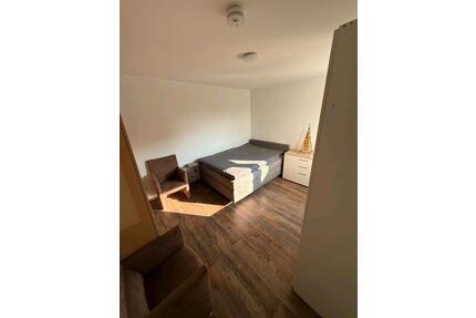 WG Zimmer Altenmünster - 470,00&nbsp;EUR Kaltmiete, ca.&nbsp; 22,00&nbsp;m&sup2; in Crailsheim (PLZ: 74564)