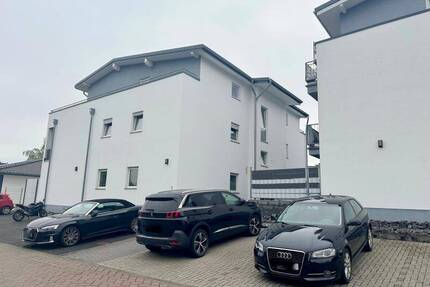 Neuwertige und freundliche 3 Zimmerwohnung mit Balkon - Siershahn