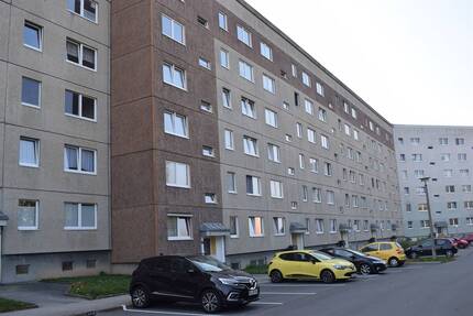 3-R-Wohnung mit Balkon und Blick über Hainichen