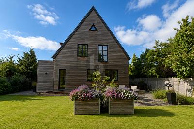 STILJUWEL BAUBIOLOGISCH SANIERTES TRAUMHAUS - Stade