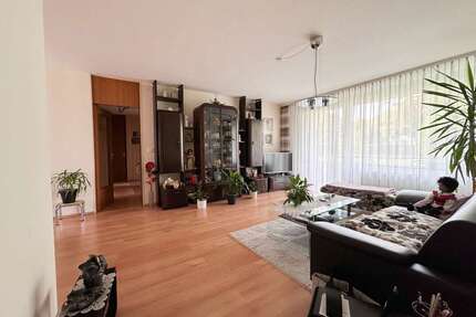 Wohnung zum Kaufen in Coburg 195.000,00 € 110.42 m²