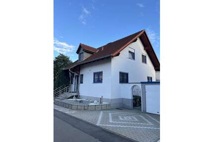 Haus zum Kaufen in Eisenberg 498.000,00 € 148 m²