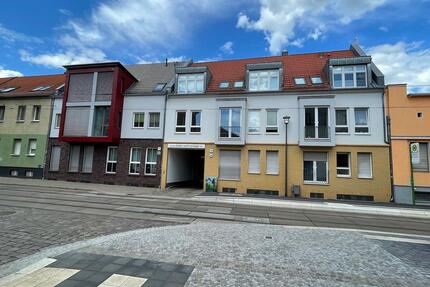 2-Zimmer Wohnung mit Balkon - 525,00&nbsp;EUR Kaltmiete, ca.&nbsp; 58,13&nbsp;m&sup2; in Brandenburg an der Havel (PLZ: 14776) Bahnhofsvorstadt