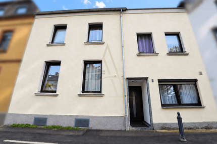 Haus zum Kaufen in Königswinter 749.000,00 € 200.48 m²