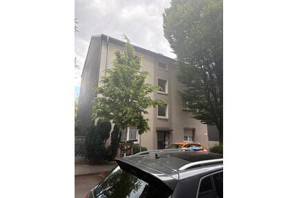 1,5 Zimmerwohnung in 47137 Duisburg *saniert*