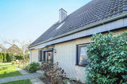 PROVISIONSFREI: Gepflegtes, toll gesschnittenes EFH mit großem Garten in familienfreundlicher Lage - Troisdorf Friedrich-Wilhelms-Hütte