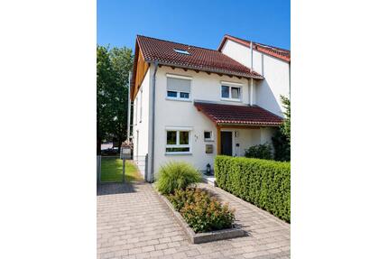 Reihenendhaus mit Garage und Garten - Gerstetten