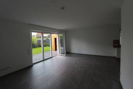 Moderne Doppelhaushälfte in Langwedel