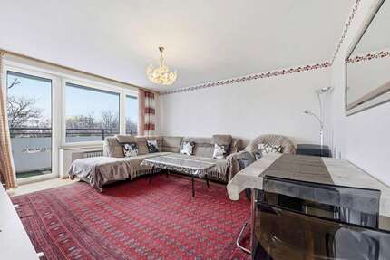 Wohnung zum Kaufen in München 210.000,00 € 59.51 m²