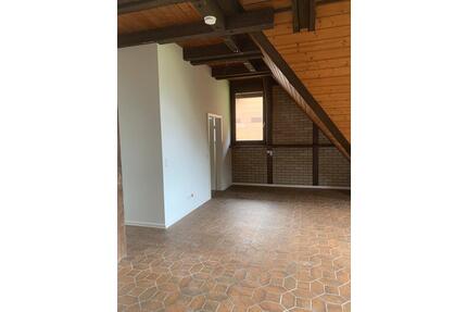 1-Zimmer-Wohnung - 600,00&nbsp;EUR Kaltmiete, ca.&nbsp; 37,00&nbsp;m&sup2; in Furtwangen im Schwarzwald (PLZ: 78120)