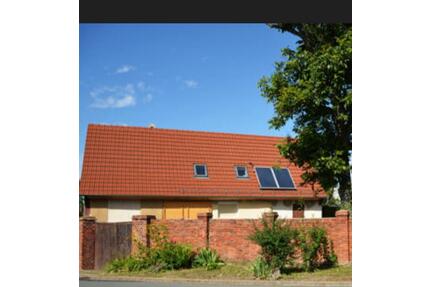 Freistehendes Einfamilienhaus mit großem Grundstück in Nohra - Weimar Lützendorf