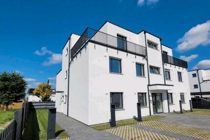 Exklusive 2-Zimmer Penthouse-Wohnung mit 2 Balkonen in Lichtenau - Paderborn Neuenbeken