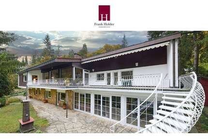 Haus zum Kaufen in Lichtenstein Traifelberg 890.000,00 € 295 m² - Lichtenstein / Traifelberg