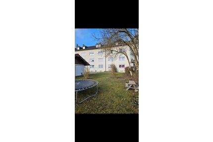 Renovierte 3 Zimmer Wohnung EG Hochparterre - Traunreut Irsing