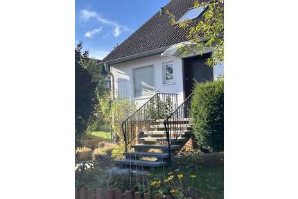 Haus zum Kaufen in Bovenden Eddigehausen 270.000,00 € 152 m² - Bovenden /Eddigehausen