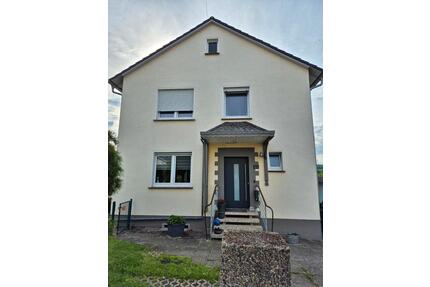 Freistehendes Einfamilienhaus *Provisionsfrei* - Malsfeld