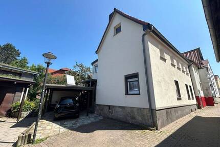 Zentral und modern - 145.000,00&nbsp;EUR Kaufpreis, ca.&nbsp; 121,00&nbsp;m&sup2;&nbsp;Wohnfl&auml;che in Blomberg (PLZ: 32825)