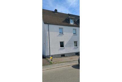 Haus zuverkaufen - 260.000,00&nbsp;EUR Kaufpreis, ca.&nbsp; 113,00&nbsp;m&sup2; in Kierspe (PLZ: 58566)