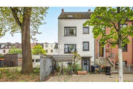 Viel Raum für Ideen: Charmantes Endhaus mit Garten, Balkonen und Sauna - Bremen Walle