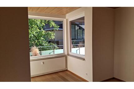 3-4 Zimmerwohnung - 1.200,00&nbsp;EUR Kaltmiete, ca.&nbsp; 105,00&nbsp;m&sup2; in Heilbronn (PLZ: 74081) Horkheim