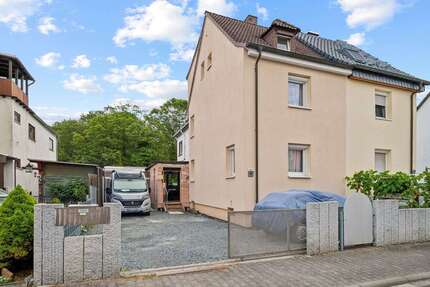Haus zum Kaufen in Rüsselsheim am Main 450.000,00 € 120 m²