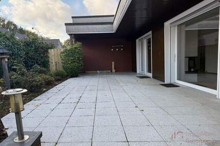 IMMOBILIEN GUMNIOR präsentiert: Großzügiger Bungalow mit Garten in Rheine - Rheine / Eschendorf Eschendorf/Gellendorf