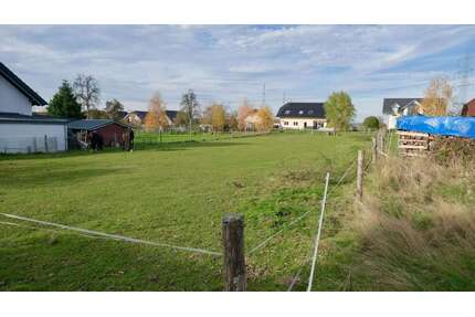 Grundstück zu verkaufen in Eitorf 77.000,00 € 1100 m²