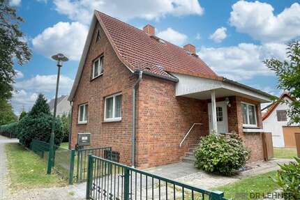 Haus zum Kaufen in Neustadt-Glewe 118.000,00 € 83 m²