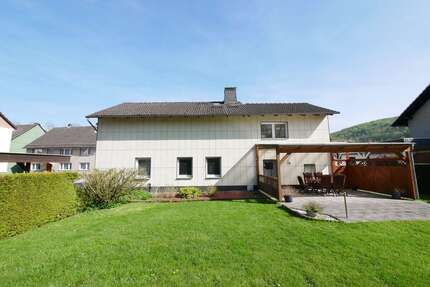 Haus zum Kaufen in Golmbach 195.000,00 € 172.85 m²