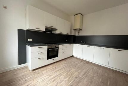 Dein erstes eigenes Zuhause – moderne 2 Zimmer Wohnung in zentraler Lage - Chemnitz Bernsdorf