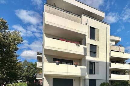 Neuwertige 3-Zimmer-Wohnung mit Balkon, Aufzug und TG-Stellplatz in beliebter Wohnlage - Dresden Löbtau-Süd