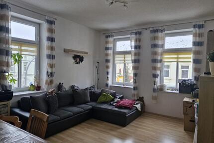 Moderne 3-Raum-Wohnung (75 m²) mit Balkon, Fußbodenheizung & Stellplatz in Döbeln