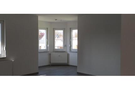 Sanierte 2-Zi-Wohnung mit Turmelement & eigenem Eingang - Finsterwalde