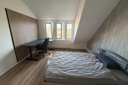 WG Zimmer Bremerhaven - April bis Ende August