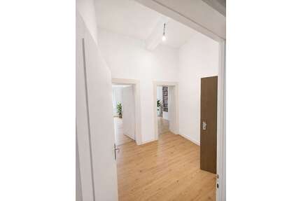 Wohnung zum Kaufen in Düsseldorf 332.000,00 € 55 m²