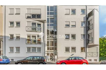Gepflegte 3-Zimmer-Eigentumswohnung mit Südwest-Balkon & außergewöhnlicher Stellplatzsituation - Wiesbaden-Biebrich