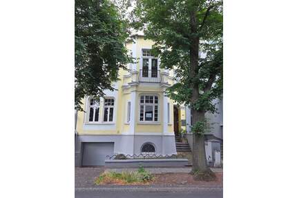Jugendstilhaus (Praxis und Wohnung) in Eschweiler