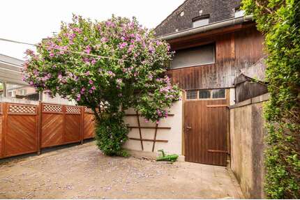 Haus zum Kaufen in Krefeld Oppum 226.200,00 € 110 m² - Krefeld / Oppum