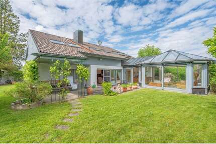 Haus zum Kaufen in Passau Neustift 595.000,00 € 217.75 m² - Passau / Neustift