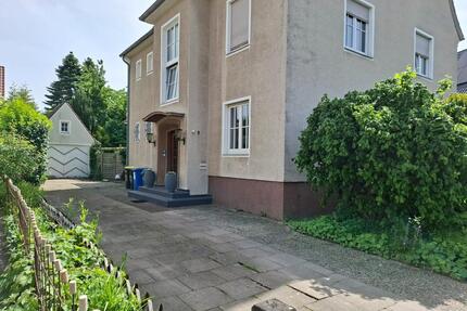 Erdgeschosswohnung mit Garten, Garage und Wintergarten - Herford