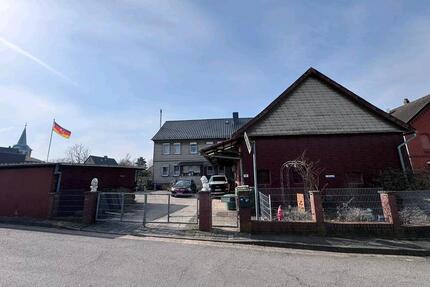 Rustikaler Resthof im Ortskern von Algermissen