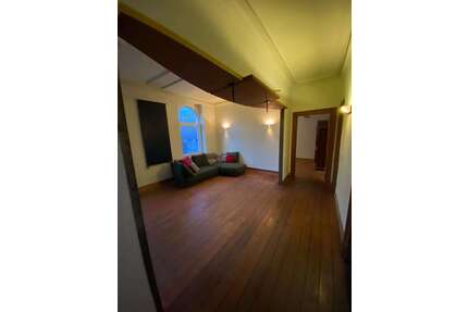 Haus zum Mieten in Köln 680,00 € 15.5 m²