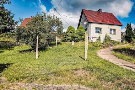 Haus zum Kaufen in Bad Gottleuba-Berggießhübel 109.000,00 € 65 m²