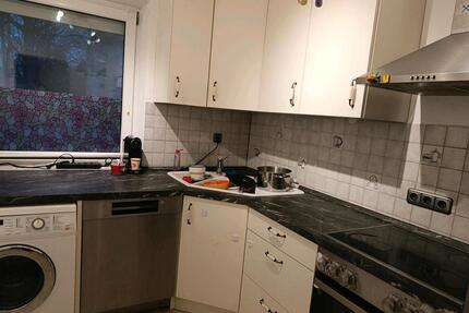 3 Zimmer Erdgeschoss Wohnung zentrum nah mit Außenstellplatz - Traunreut Irsing