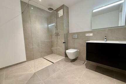 Ideal für Paare 50+ - 2-Zi Wohnung m. Garten - KFW 40 NH - Bad Griesbach im Rottal