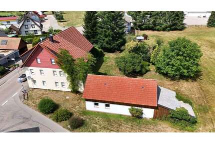 Haus zum Kaufen in Baiersbronn 229.000,00 € 141.15 m²
