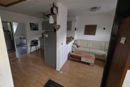 Schöne lichtdurchflutete Dachgeschosswohnung in Brühl Heide