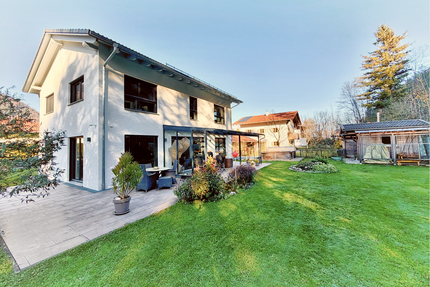 Haus zum Kaufen in Kiefersfelden 1.330.000,00 € 184.06 m²