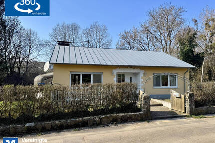 Die Natur als Nachbar - Modernisierter Bungalow in Ortsrandlage - Zemmer / Schleidweiler